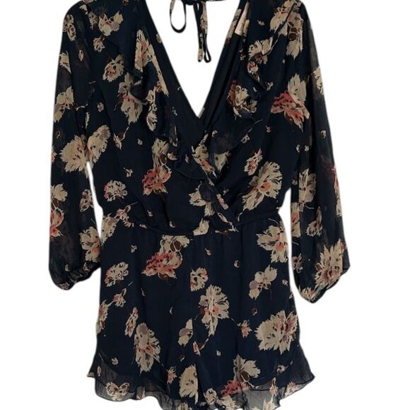 Band of Gypsies Navy Floral V Neck Romper Size Small Boho - Picture 2 of 9